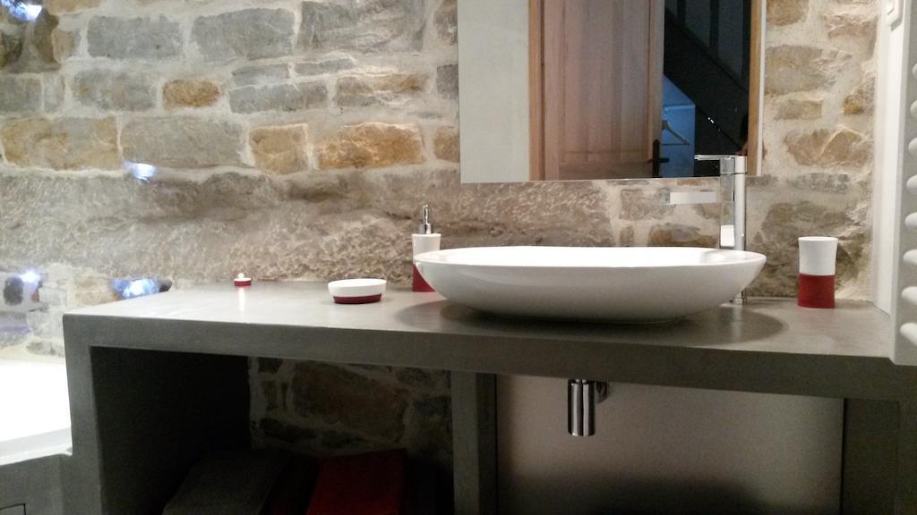 La Nuit Saint Georges Apartment Lyon Bagian luar foto
