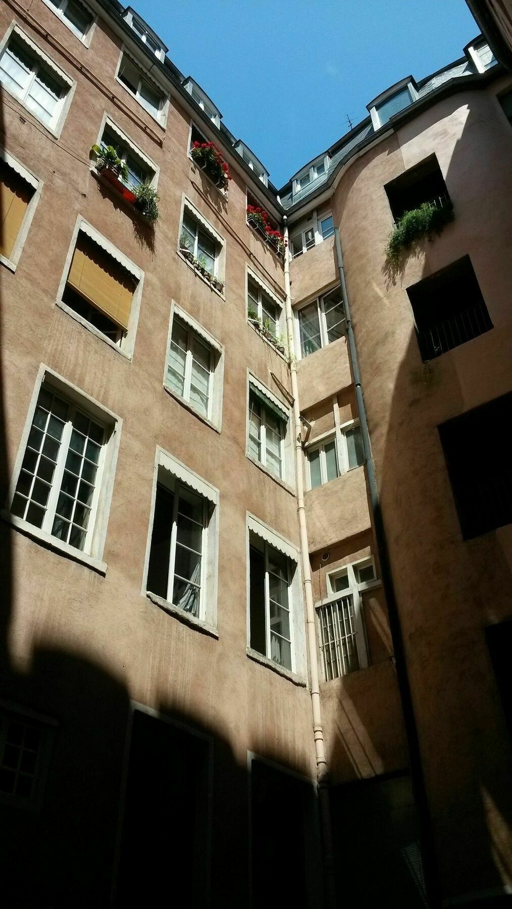 La Nuit Saint Georges Apartment Lyon Bagian luar foto